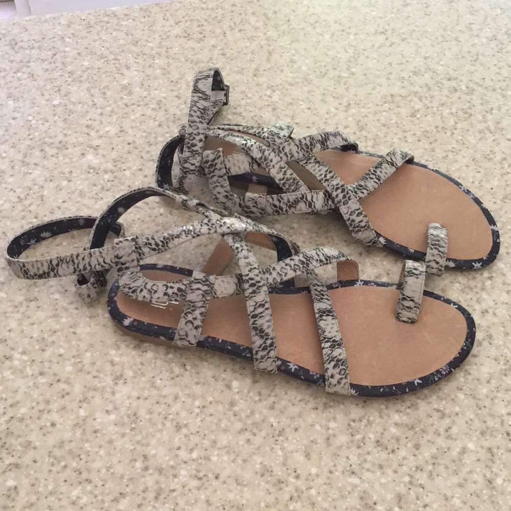 Cabi Athena sandal, size 7, new